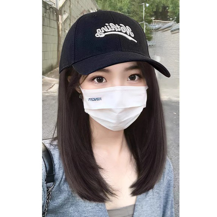 帽子のかつらが一体になってアップグレードされています。|undefined