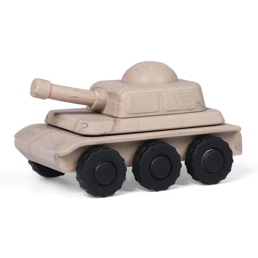 휠 탱크 카키색 위장