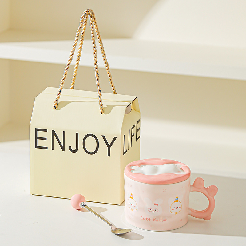 Conejo de dibujos animados con tazas de cerámica con tapa para niñas tazas de marca resistentes a altas temperaturas lindas tazas de agua creativas tazas de oficina pequeñas tazas de regalo