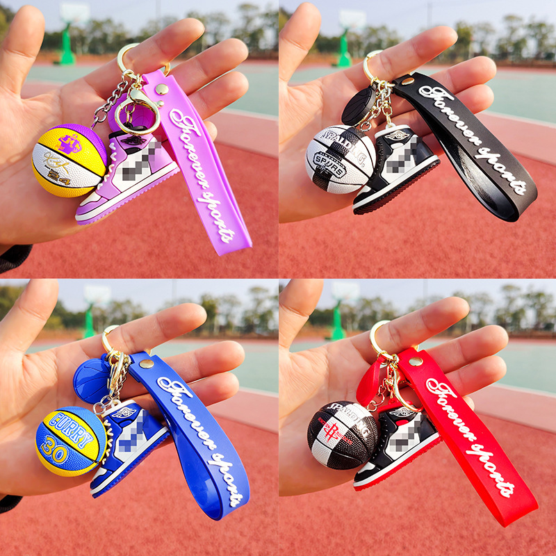 3D Stereo Sneakers Keychain Lakers Warrior Kobe Luli Mini Shoes Bag Hanging Ornament Ring Small Gift