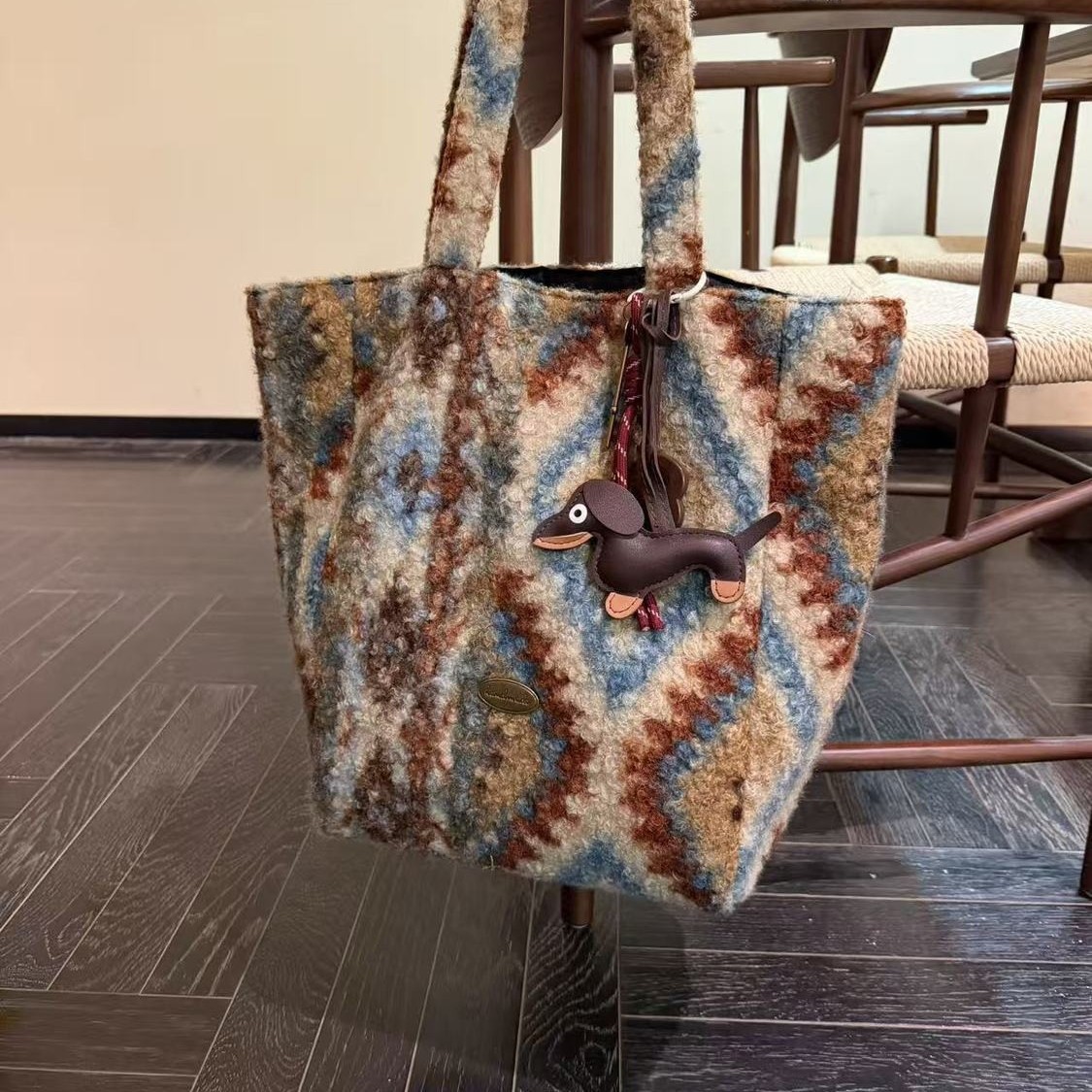 Large Capacity Shoulder Bag