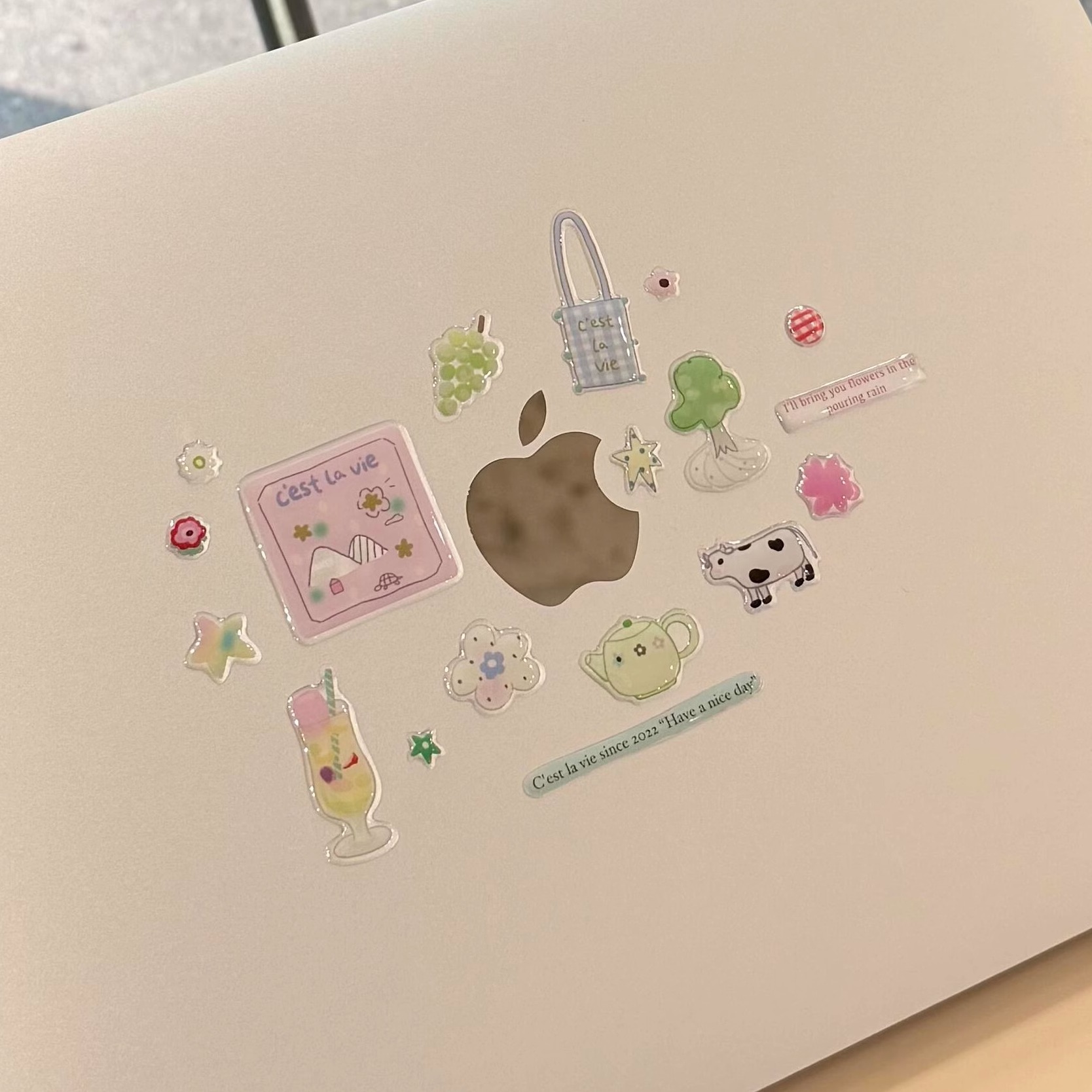 Cute Ins-Style 3D Resin Stickers, High-Value Decorative Stickers for Computers, Tablets, and Phones, Niche DIY Journaling and Guka Cards