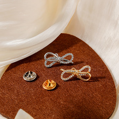 Japanese and Korean-style fashionable temperament diamond bow brooch, anti-transparent accessory, creative decorative, Instagram-compatible clothing fastener