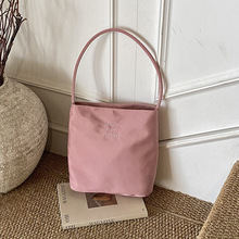 Ů��2025�¿�������r�����e���s�μ������ins�ٴ�s������