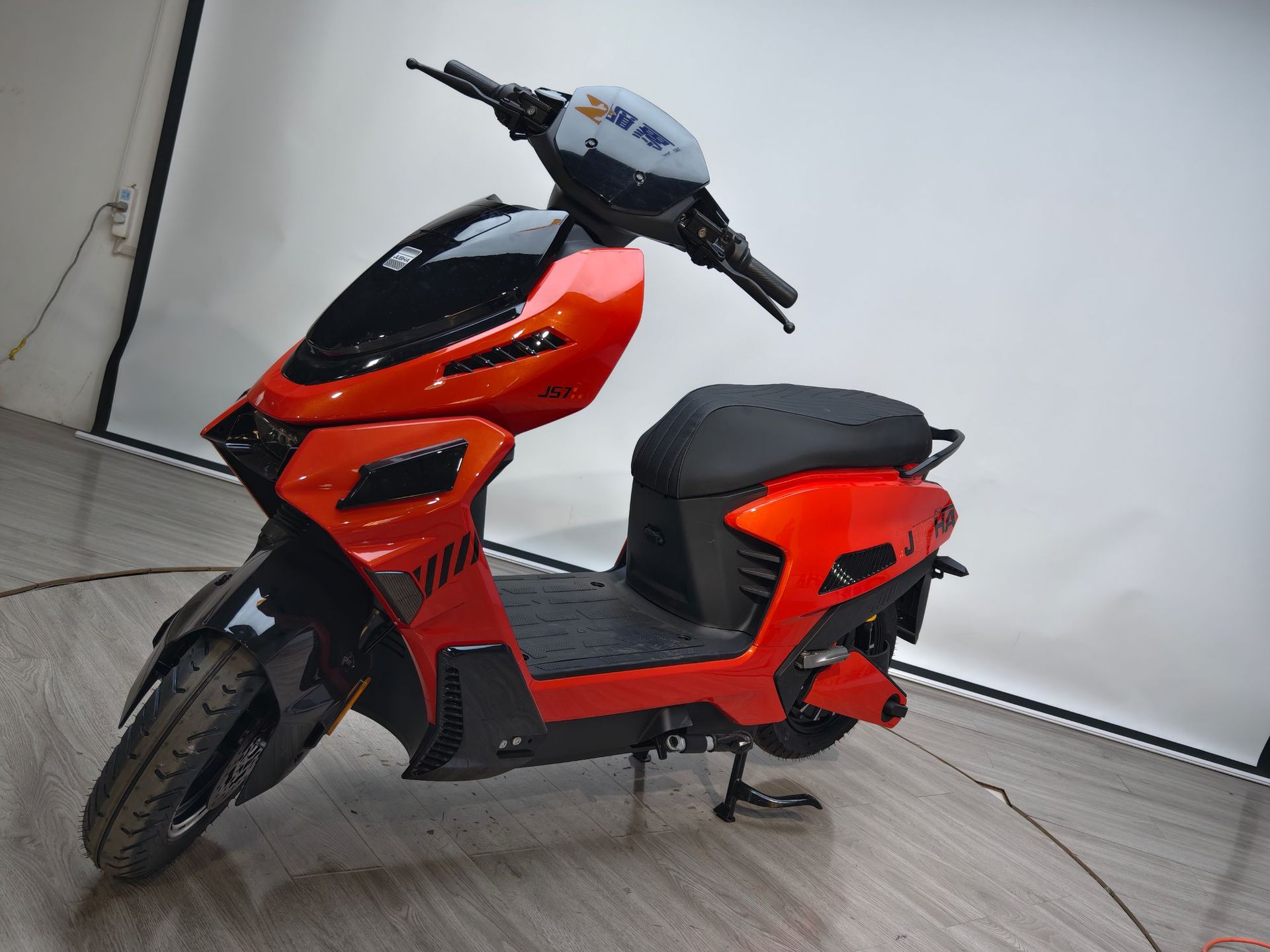 72V High-Performance Electric Motorcycle Scooter