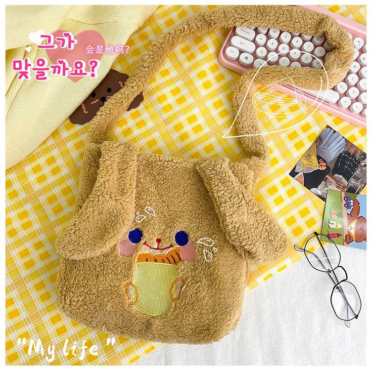 This autumn and winter hand-held bag with big ears, cute animal-embroidered fur, and a simple lambskin large-capacity student backpack undefined