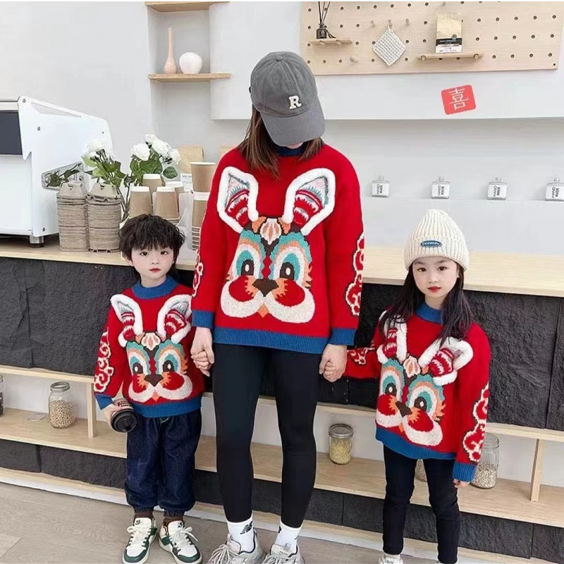 厂家直销 年款亲子装套头毛衣网红幸运兔儿童水晶绒套头 毛衣儿童