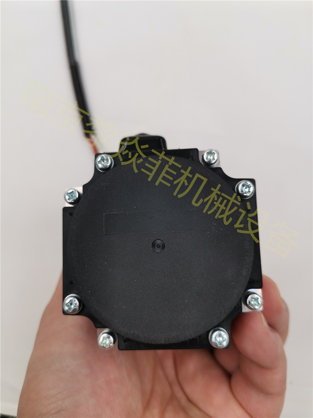 日本三菱MITSUBISHI FR-E740-1.5K-NE 单向输入变频器 FR-HAL-11K