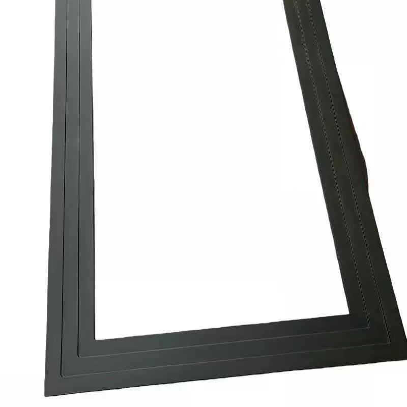 Production of large wooden picture frames for indoor decoration, hanging picture frames and other solid wood surfaces with multiple effects