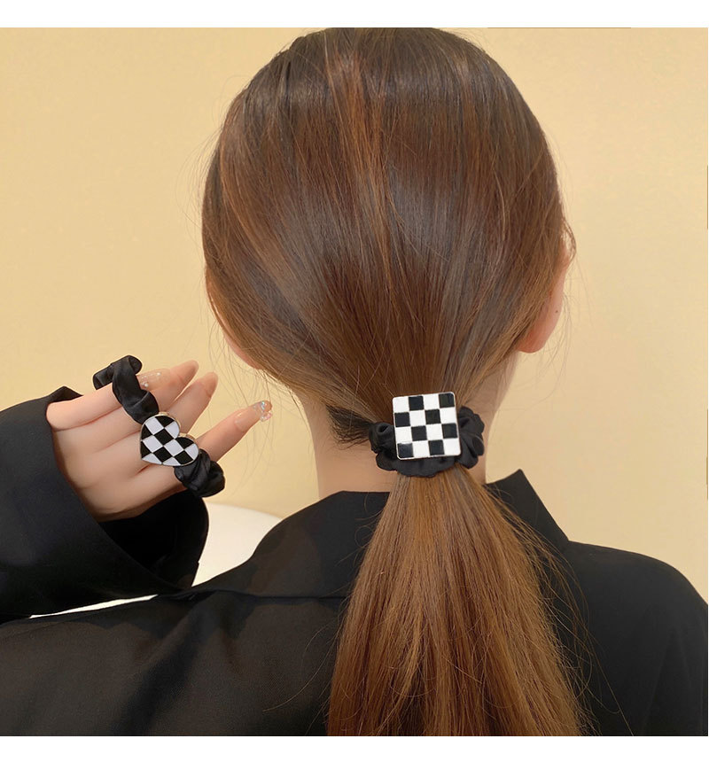Black And White Checkerboard Hairpin Korean Headdress display picture 4