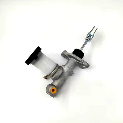 Nissan Forklifts, Supplied – Clutch master cylinder