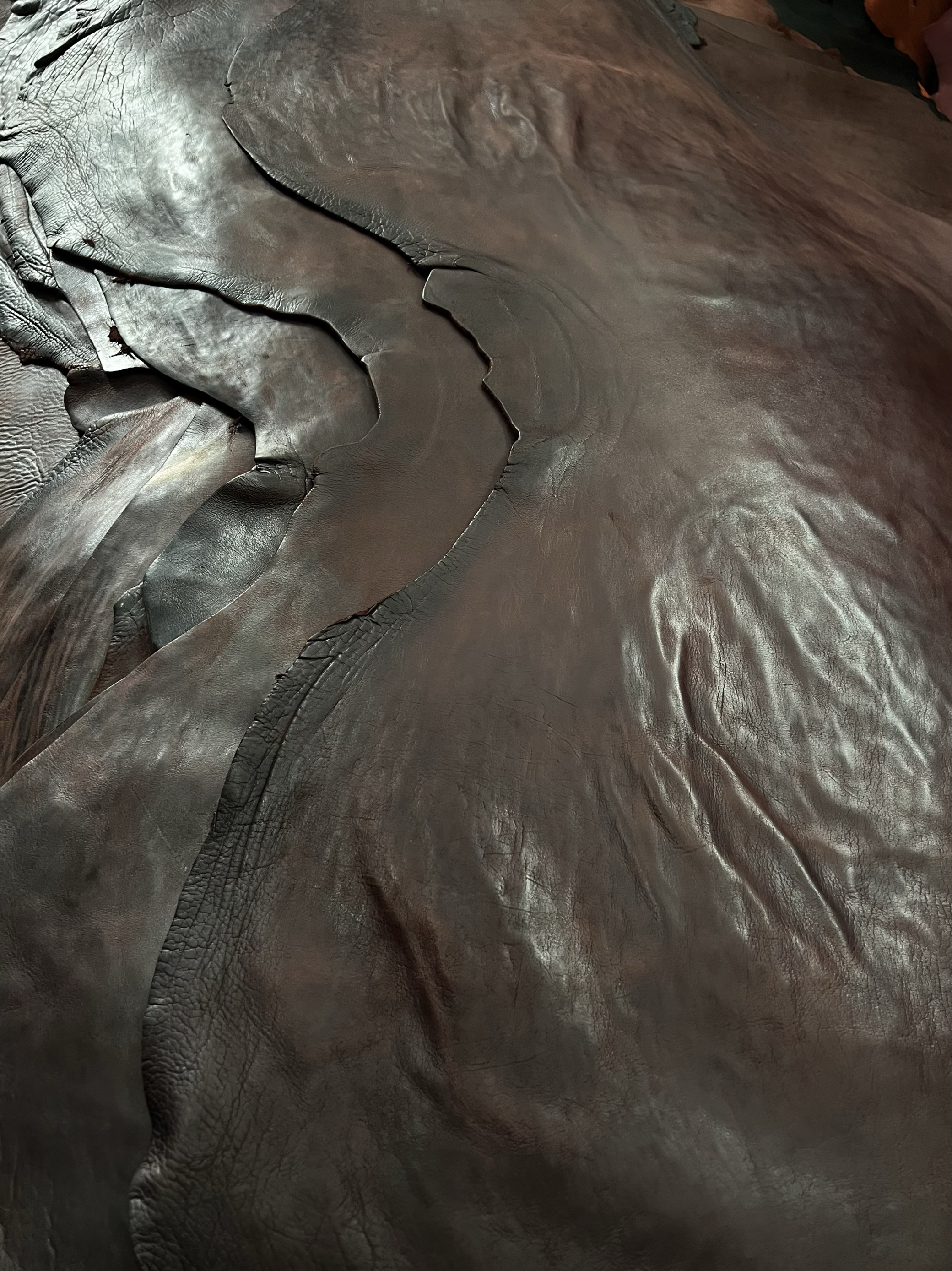 收藏级眼镜马臀皮！重油蜡深棕色马臀皮马后身皮料 2.5左右