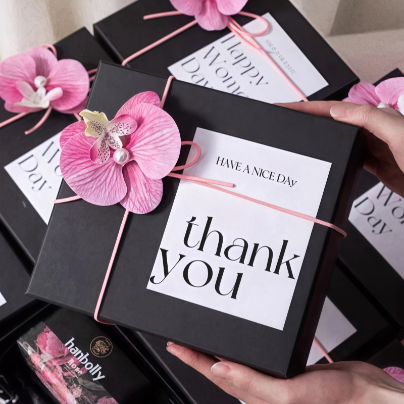La industria de belleza abrió una caja de regalo para acompañar al salón de belleza para enviar a los clientes un regalo creativo de alto nivel de martillo de 18 cajas vacías lujosas