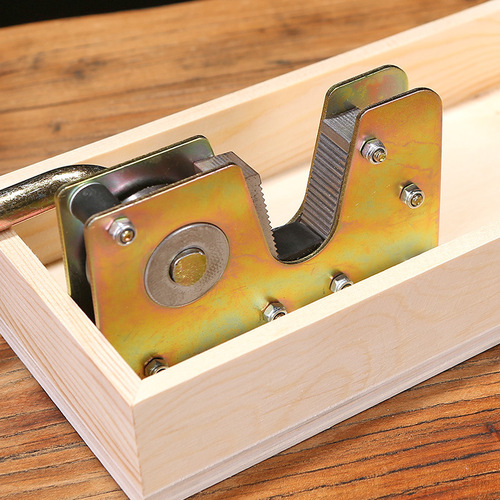 Macadamia nut opener, fresh macadamia nut, walnut shell opener, raw nut clamp, shell breaking machine, nut tool