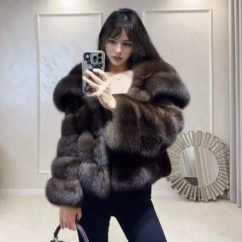 俄罗斯黑金农夫貂2025秋冬时尚经典毛毛新款仿皮草女装大翻领外套