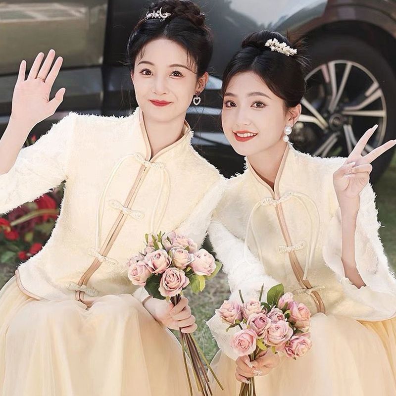 中式伴娘服女2025新款姐妹团礼服秋小个子小众高级感平时可穿冬季