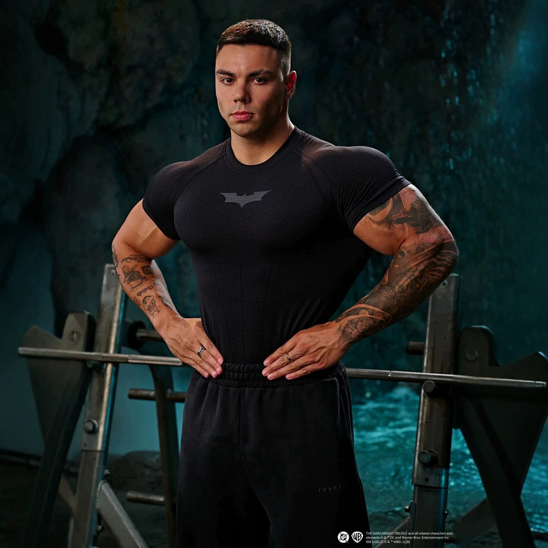 Youngla co-branded Batman men's T-shirt sports fitness quick-drying breathable elastic slim-fit short-sleeve training top