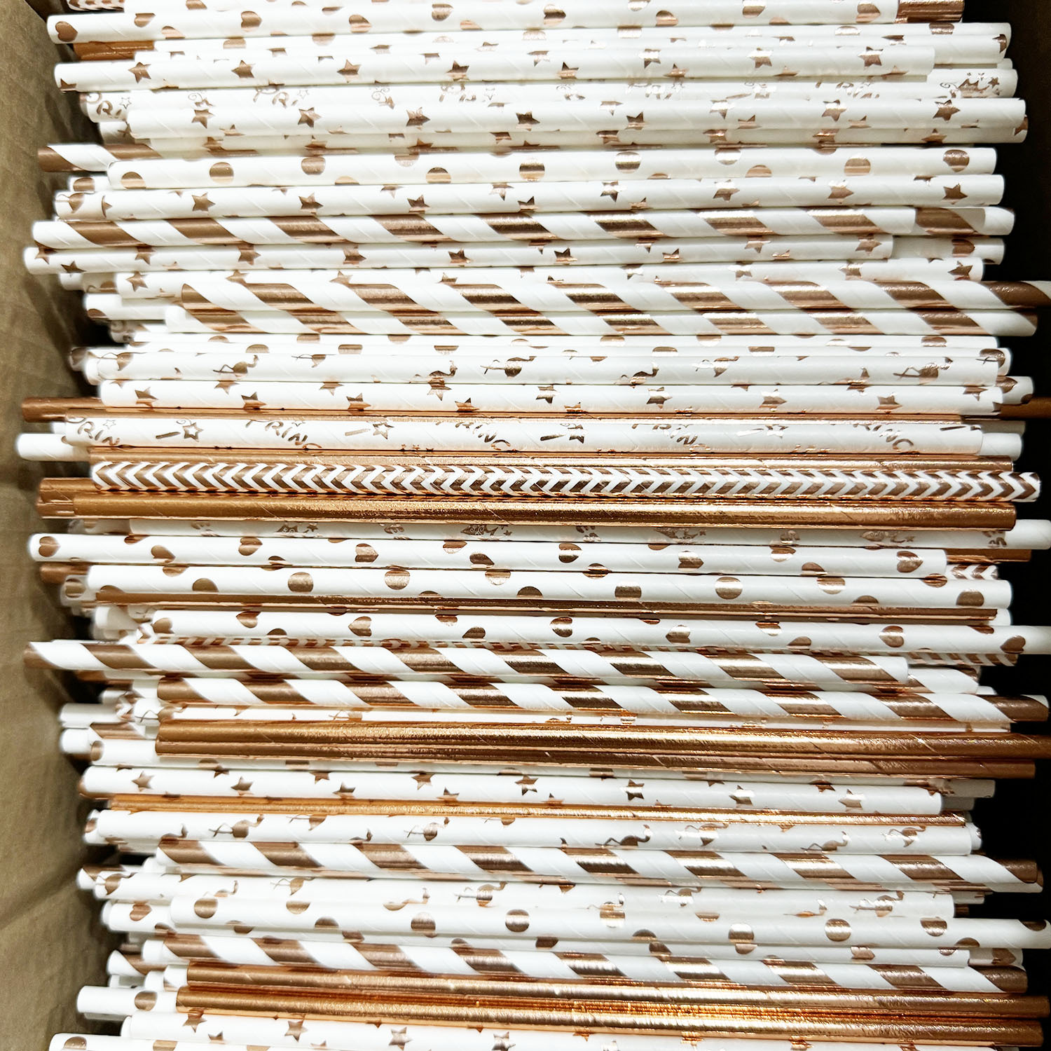 Gran por mayor spot transfronterizo paja de papel desechable paja de papel degradable serie de oro rosa suministros de fiesta de paja