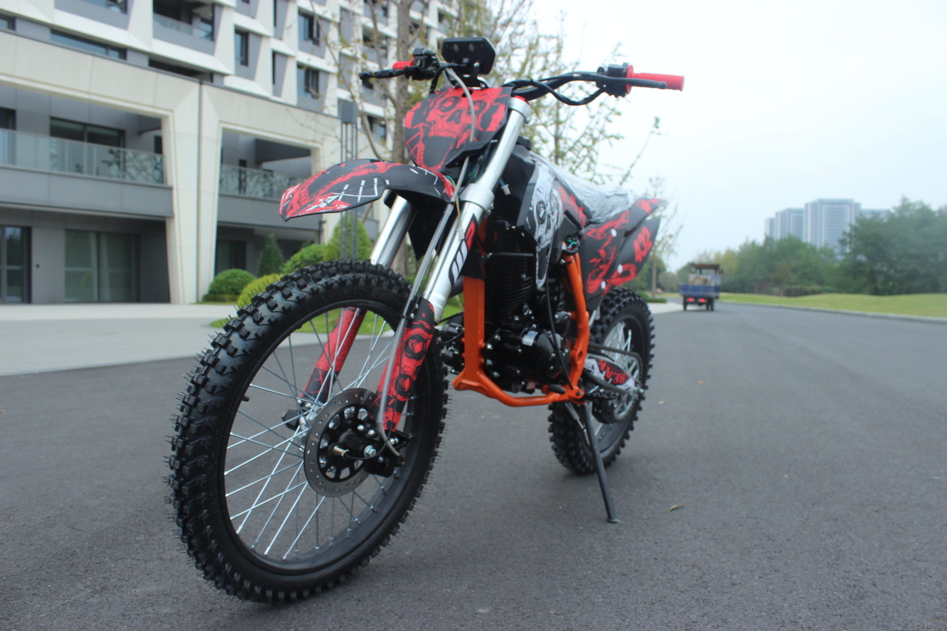 Professional Competitive Motorcycle Big Off-Road 250Cc Two-Wheeled Off-Road Vehicle Fuel All-Terrain Mountain Off-Road Motorcycle