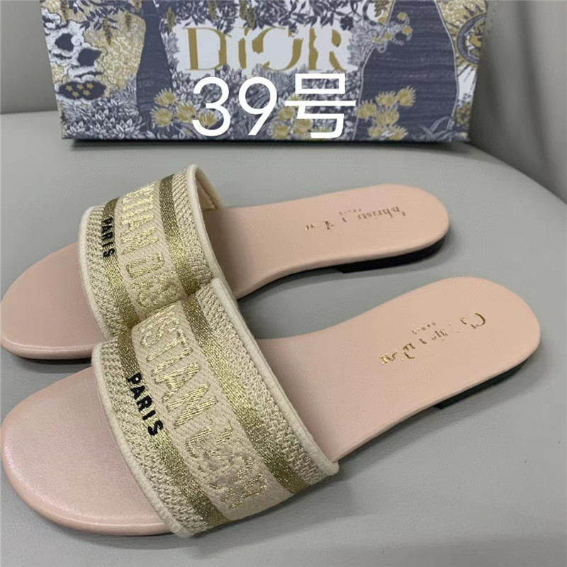 外贸D家拖鞋女经典款提花刺绣夏季沙滩外穿一字型女式拖鞋出货快|undefined
