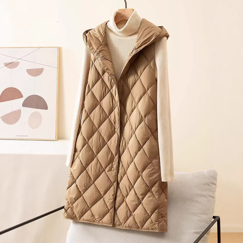 Hooded down Vest Inner Layer for Women, Mid-Length, Lightweight, 90% White Duck Down, Fashionable Vest to Wear under a Coat Hooded down Vest Inner Layer for Women, Mid-Length, Lightweight, 90% White Duck Down, Fashionable Vest to Wear under a Coat