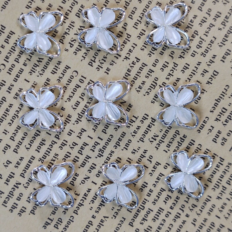 Cat's eye three-dimensional butterfly nail jewelry cross-border hot nail accessories hollow silver alloy diy jewelry wholesale