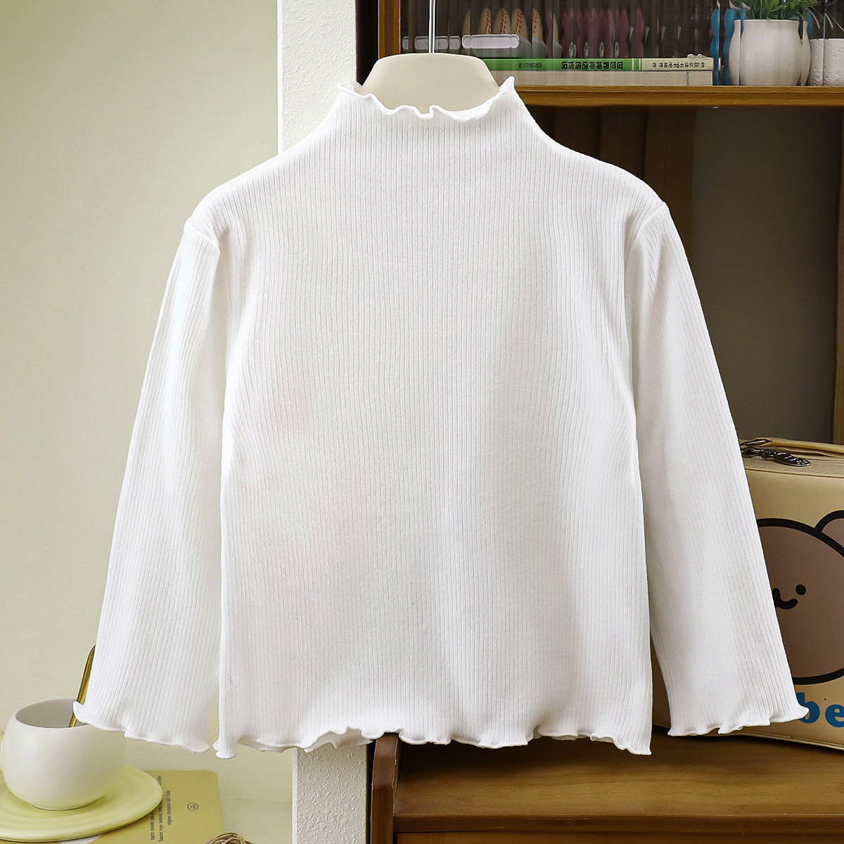 Girls' base layer autumn wear 2026 new style children's long sleeve t-shirt with ruffled trim, girl's spring and autumn inner layer top