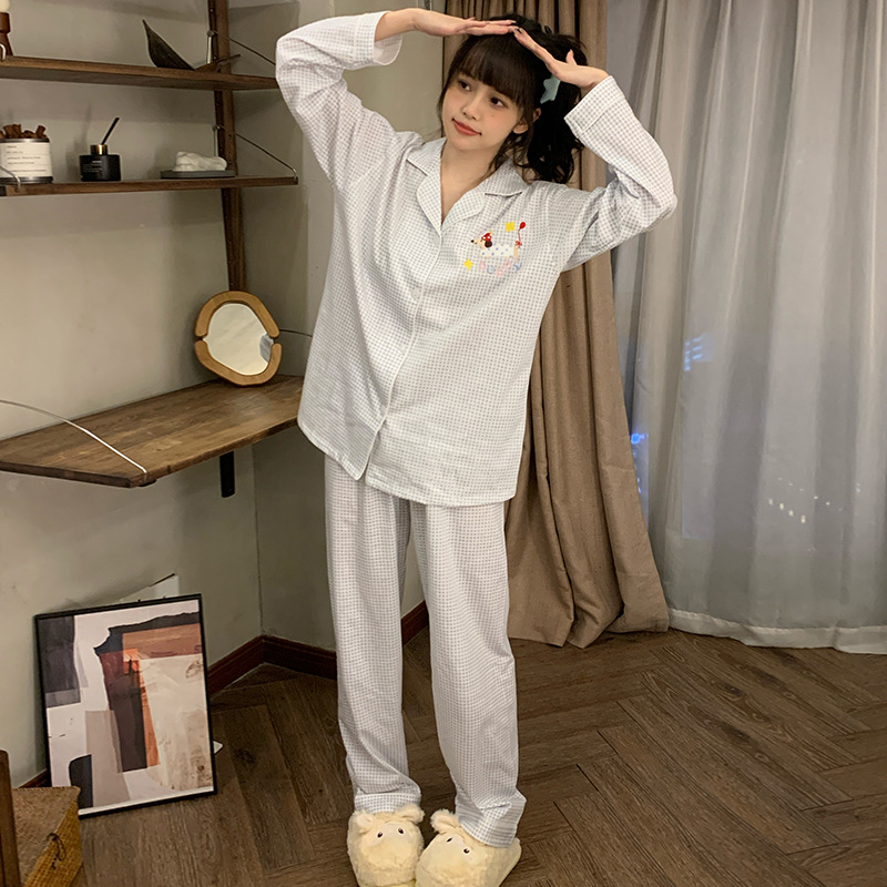 Pajamas de algodón coreano de primavera y otoño de mujeres pantalones de manga larga lindo perro salchicha estudiantes de dibujos animados simple cardigans ropa para el hogar