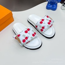�o����ļ��¿��י���ħ�g�N��Ь�⴩����ţ�в���Hһ����ŮЬ