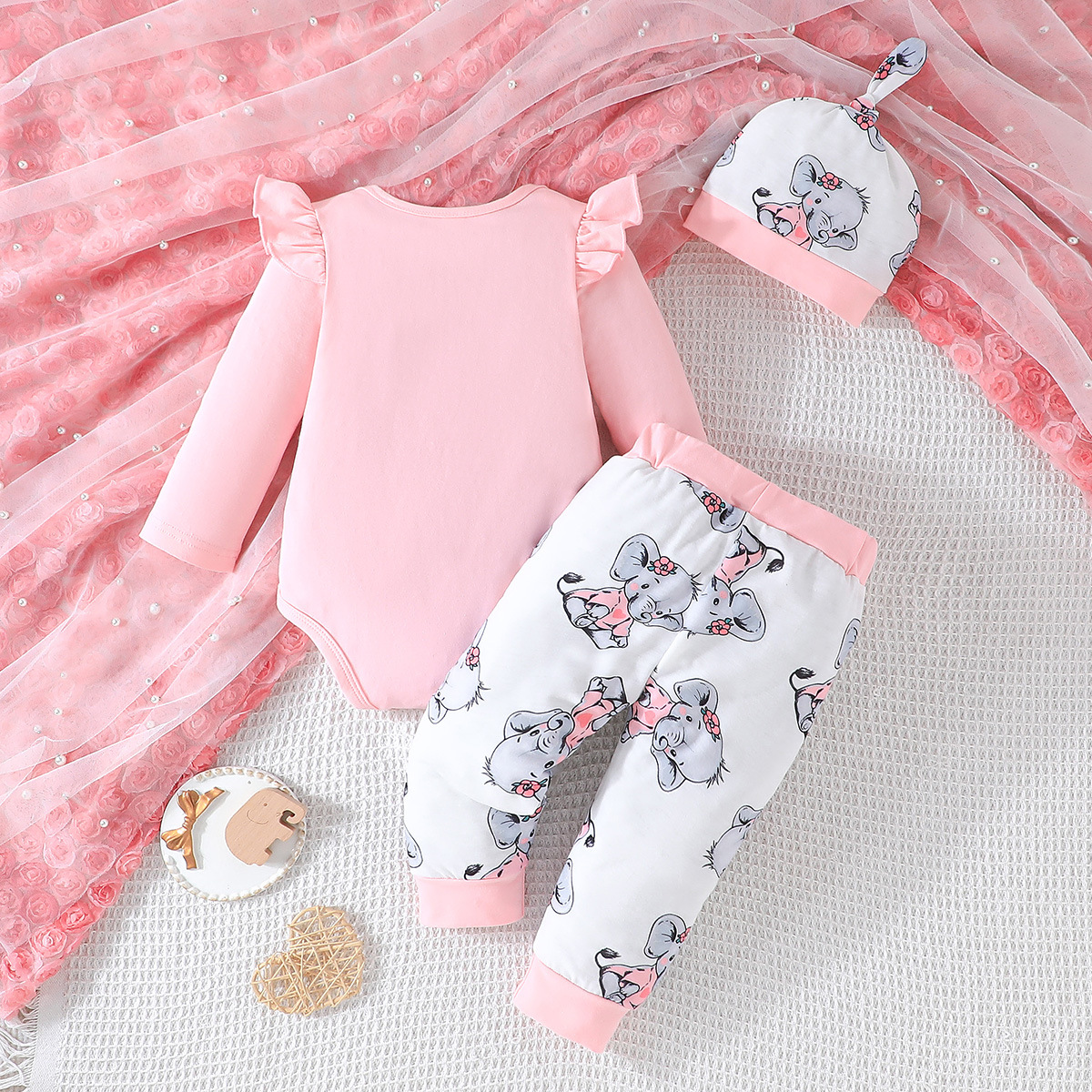 Nouveau haut mignon d'éléphant + pantalon imprimé + chapeau trois pièces pour filles automne 2024 INS_voghion.com