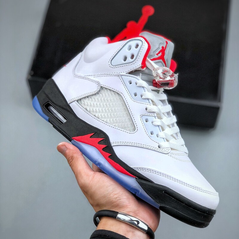 Pure Original Aj5 Replica Casual Shoes, Men's and Women's Sports Shoes, Cushioning and Lightweight, High-Top Basketball Shoes for Men
