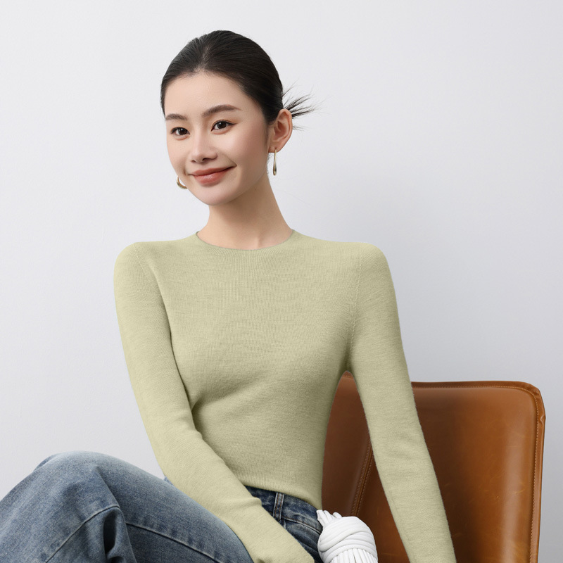 Yangzi Yarn Seamless Fine-Spun Pure Wool Sweater for Women, Skin-Friendly, Slim-Fitting, Elegant Inner Layer for Autumn and Winter Knit Base Layer Yangzi Yarn Seamless Fine-Spun Pure Wool Sweater for Women, Skin-Friendly, Slim-Fitting, Elegant Inner Layer for Autumn and Winter Knit Base Layer