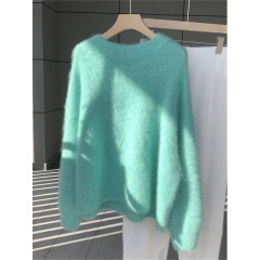 馬海毛の緑のベルベットのセーターの女性の春秋の新型のゆったりしていて怠惰な風の乳のfufuの厚いタイプの冬のニットウェア