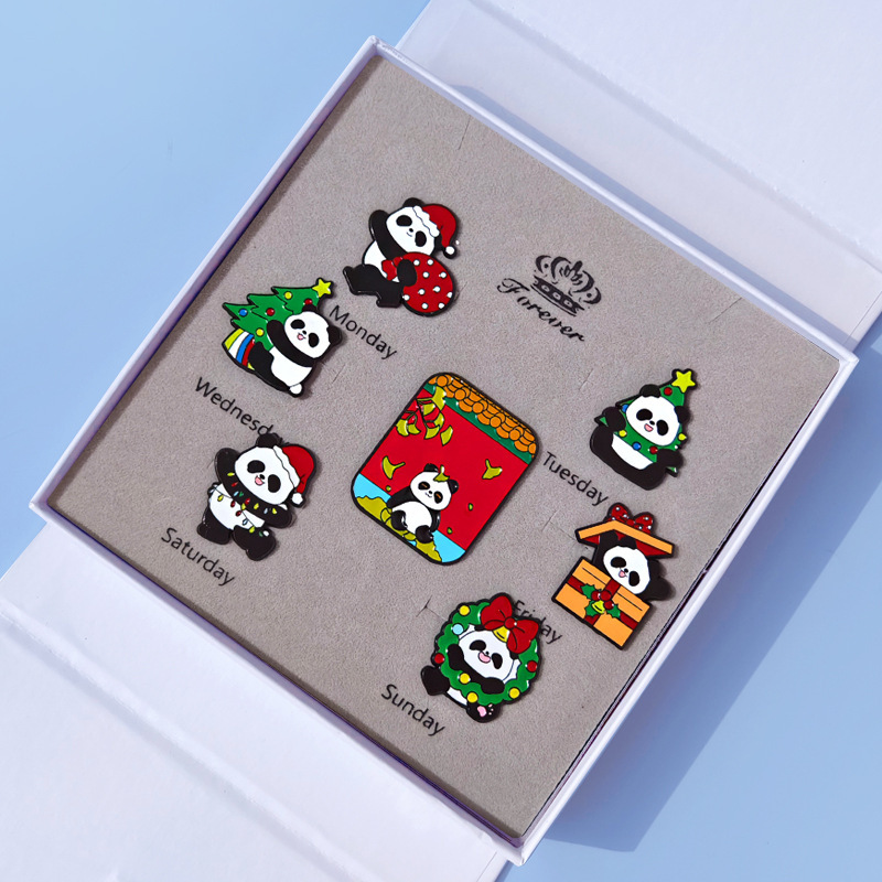 [크리스마스 팬더 브로치 7개 선물상자] + 선물가방