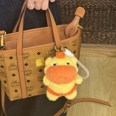 震え音爆金カピバラ人形かわいいぬいぐるみカピバラのバッグストラップ