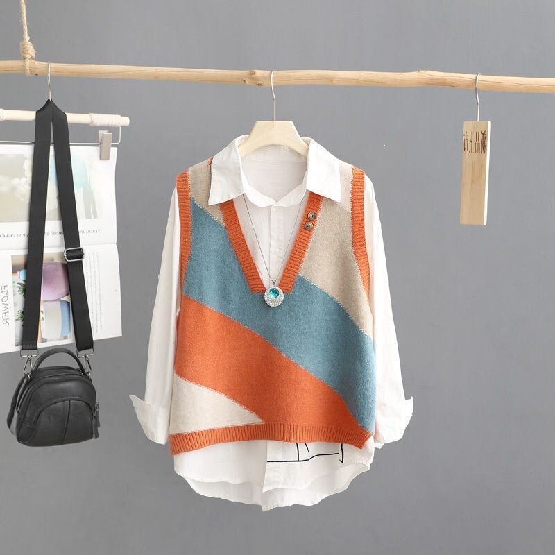 Spring and Autumn New Style Color-Blocking Knitted Vest V-Neck Pullover Loose Sweater Vest Layered Outerwear Women's Sleeveless Jacket Spring and Autumn New Style Color-Blocking Knitted Vest V-Neck Pullover Loose Sweater Vest Layered Outerwear Women's Sleeveless Jacket