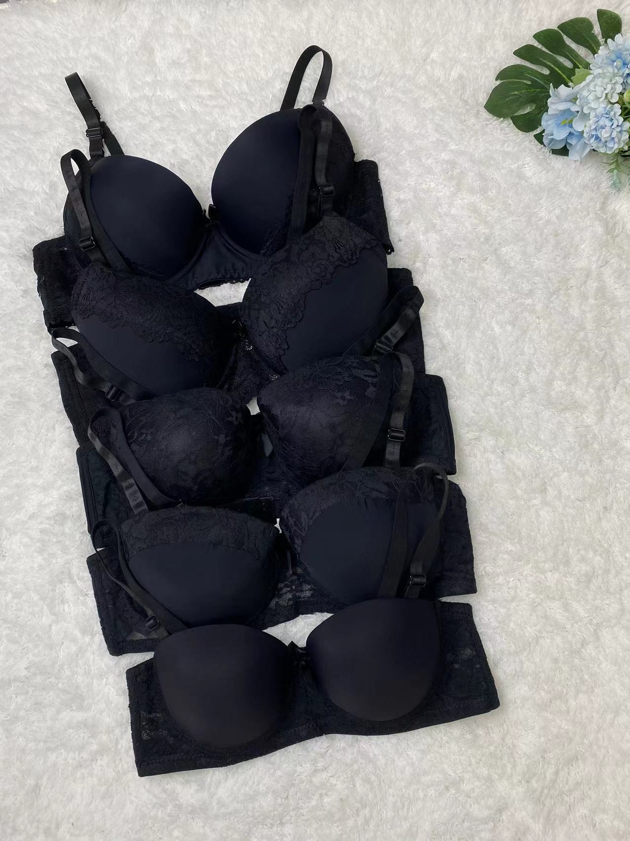 Nueva moda de encaje borde negro sujetador transpirable cómodo clásico cuatro breasted ropa interior mujeres al por mayor