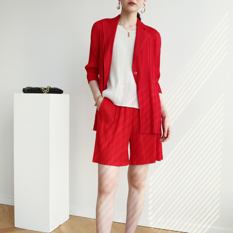 Factory Direct Supply 2024 Classy Pleated Youthful and Beautiful Casual Suit Slim Suit Jacket Shorts Pleats
