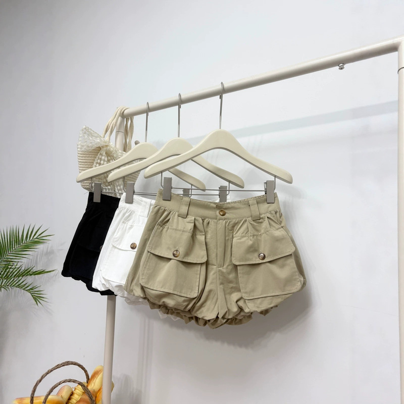 Korean-Style Three-Dimensional Large Pocket Design Workwear Casual Floral Shorts for Women, 2026 Summer New Versatile Hot Pants Korean-Style Three-Dimensional Large Pocket Design Workwear Casual Floral Shorts for Women, 2026 Summer New Versatile Hot Pants