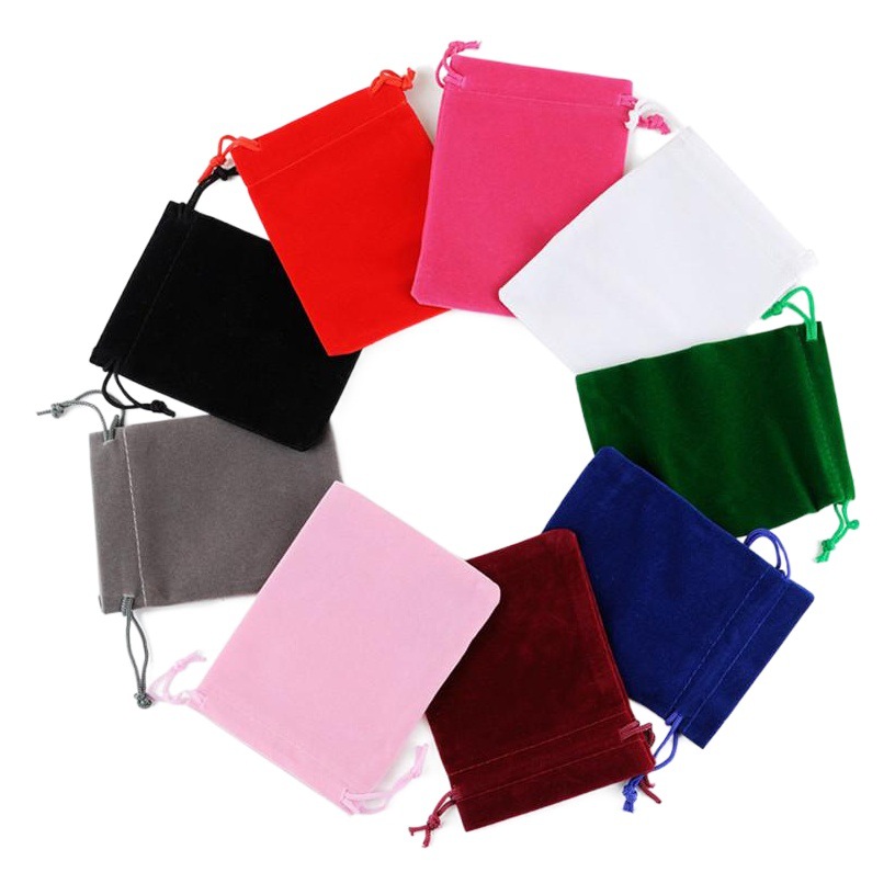 Bolsa de joyería de joyería negra al por mayor, bolsa de joyería de almacenamiento de cosméticos, bolsillo con cordón de franela, bolsa de franela de energía móvil para auriculares