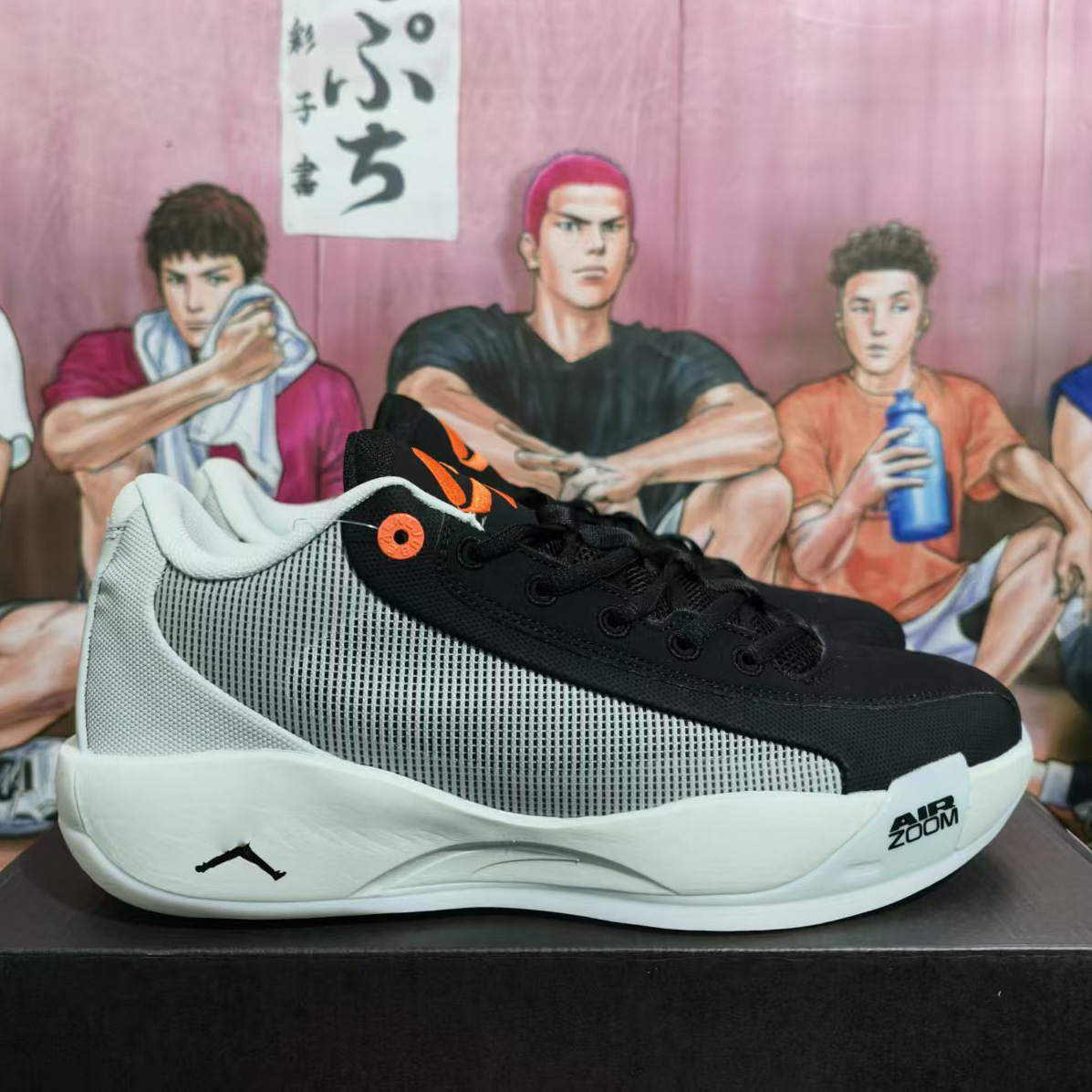 Zapatos de baloncesto de hombre retro ligero, zapatos de fútbol de combate real 77 con almohadilla de aire, zapatos de moda