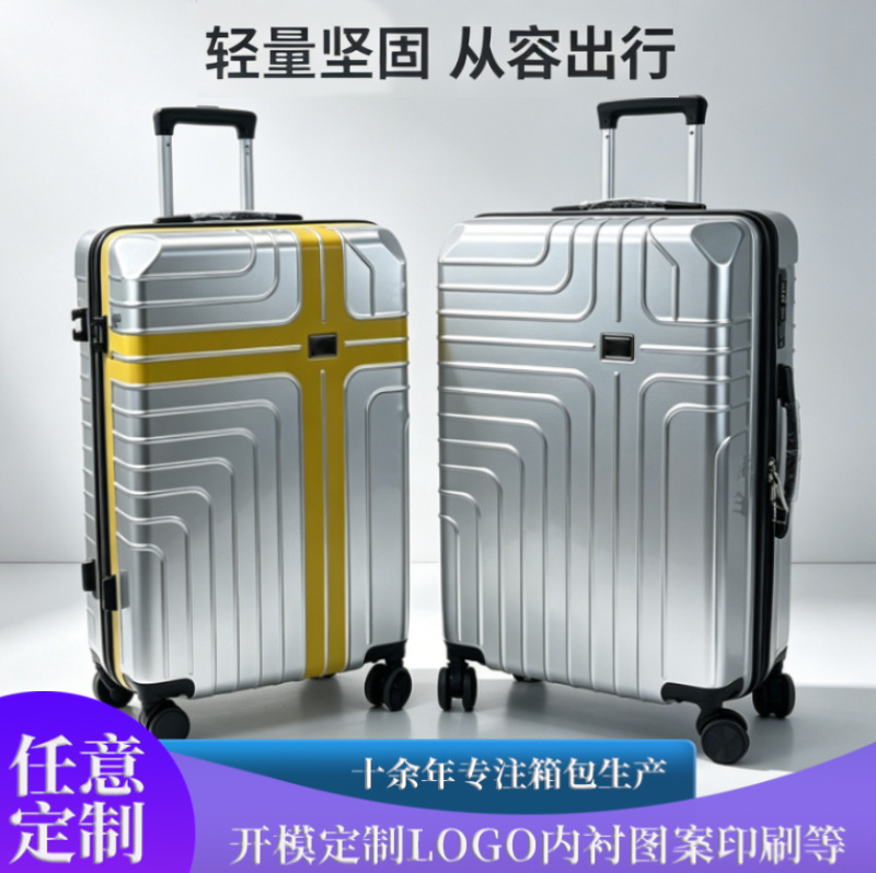 Custom Manufacturer 24inch Export Customized Delta Gaming Suitcase with Silent Swivel Wheels and Lock