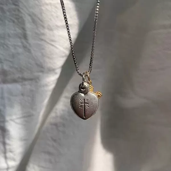 Подвеска «Сердце‑крест»
