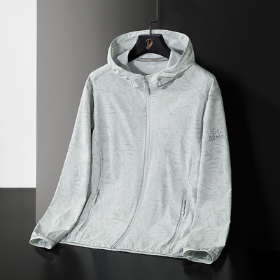 Borneol Sunscreen clothes summer Thin section motion jacket Add fertilizer XL The fat ultraviolet-proof Jacket coat