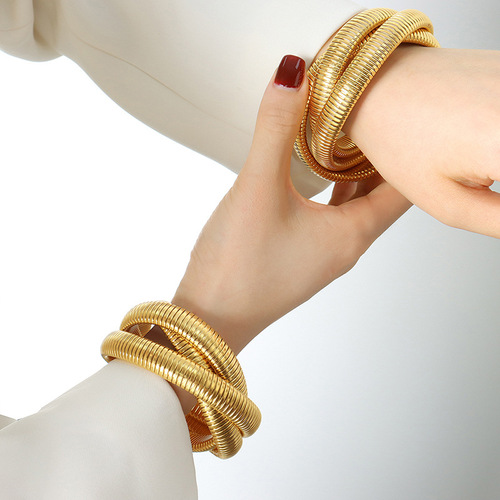 Cross-border hot-selling European and American light luxury fashion gold-plated three-layer bracelet stainless steel snake-shaped three-ring winding elastic bracelet