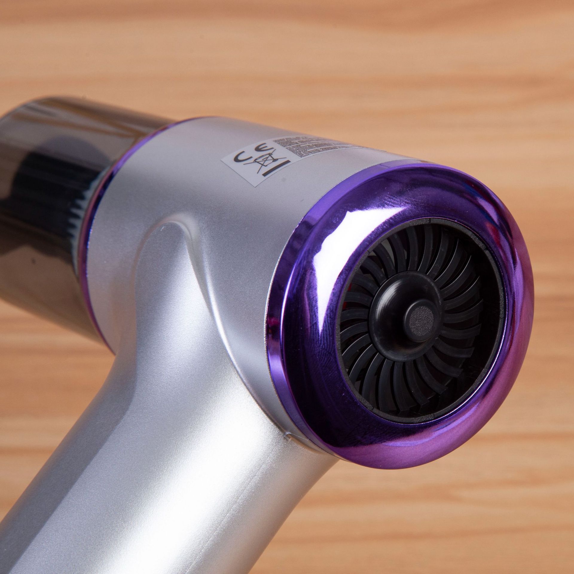 Mini new car vacuum cleaner, handheld, small, with super strong suction power, wireless, for car and home use