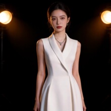 跨境白色无袖优雅晚礼服裙轻奢小众连衣裙夏季日常可穿订婚裙批发