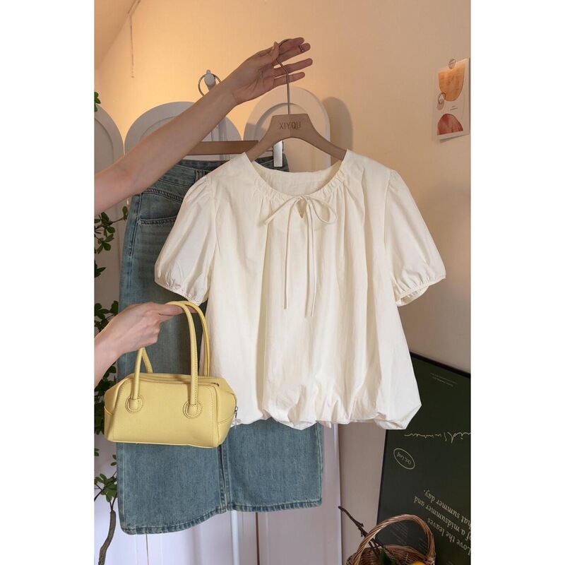 2026 New Summer Style Korean-Style Cute Age-Reducing Round-Neck Tie-Up Puff-Sleeve Floral Hem Loose-Fitting Apricot-Colored Shirt for Women