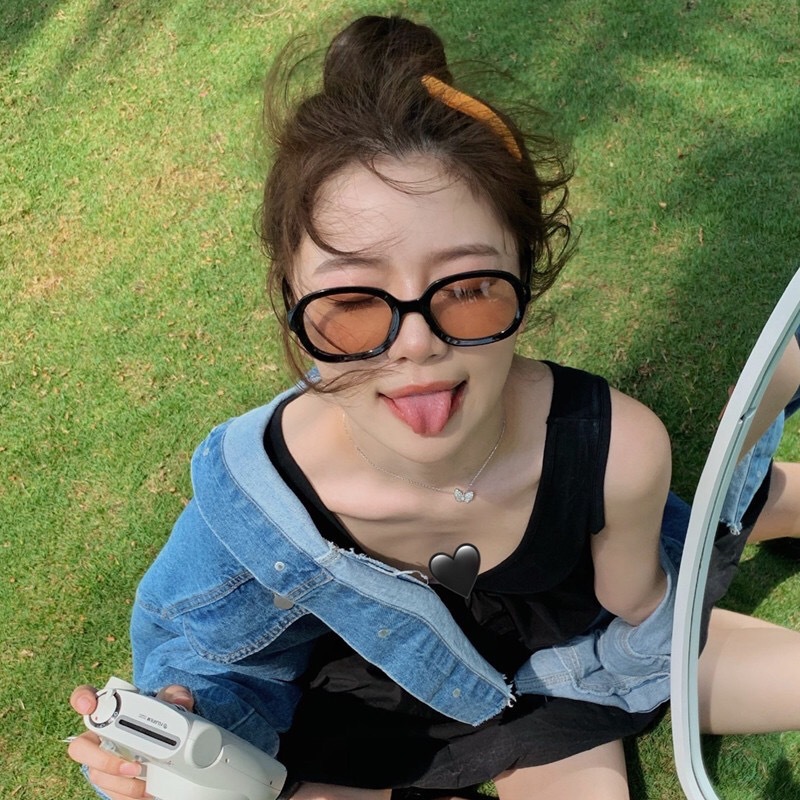 25g Weight Full Frame Glasses Structure Sunglasses Classification PC, UV400 Protection Lens Material Casual Solid Color PC UV400 Protection Oval Frame Full Frame Women's Sunglasses
