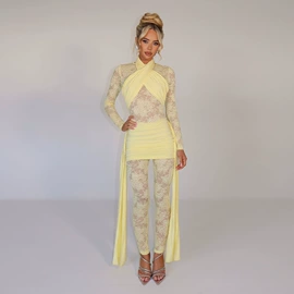 连衣裙;女士连体裤;时尚休闲套装